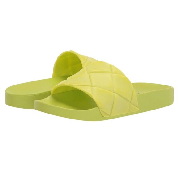 STEVE MADDEN SOULFUL Women's Flats Quilted Pool Slides Flip Flop Green - Picture 1 of 9